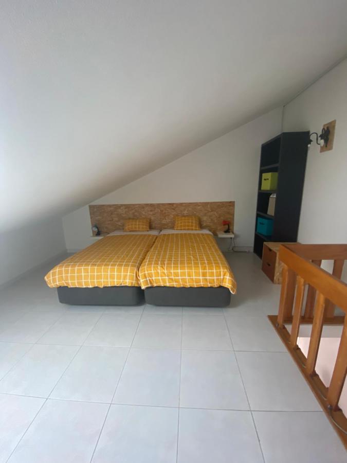 Appartement 6 Personnes Сан-Мартінню-ду-Порту Екстер'єр фото